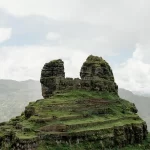 Vista panorámica de Waqrapukara durante el tour Full Day desde Cusco.