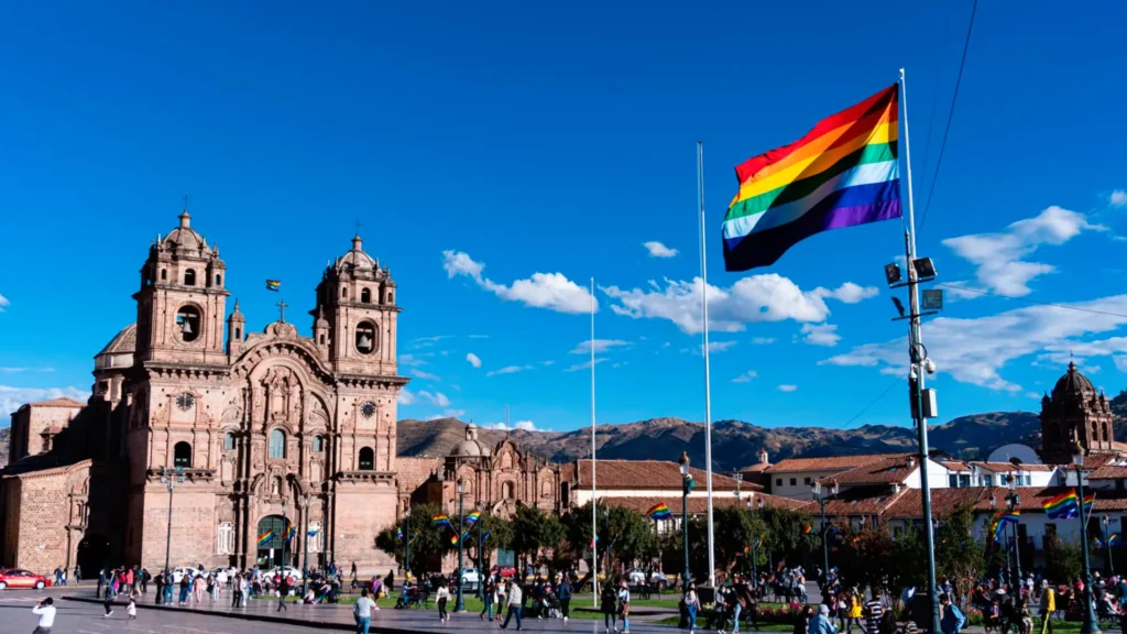 bandera del cusco