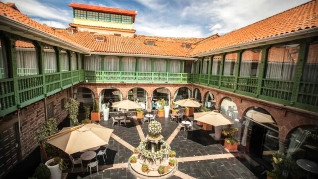hoteles en cusco